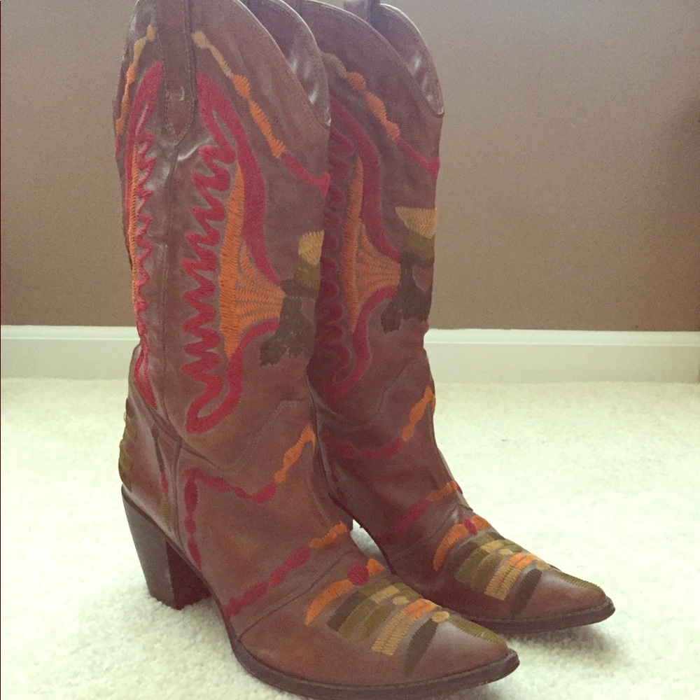 Vero Cuoio Women’s Western Boots